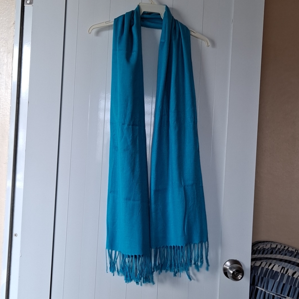 Pashmina / Wrap - Picture 3 of 5
